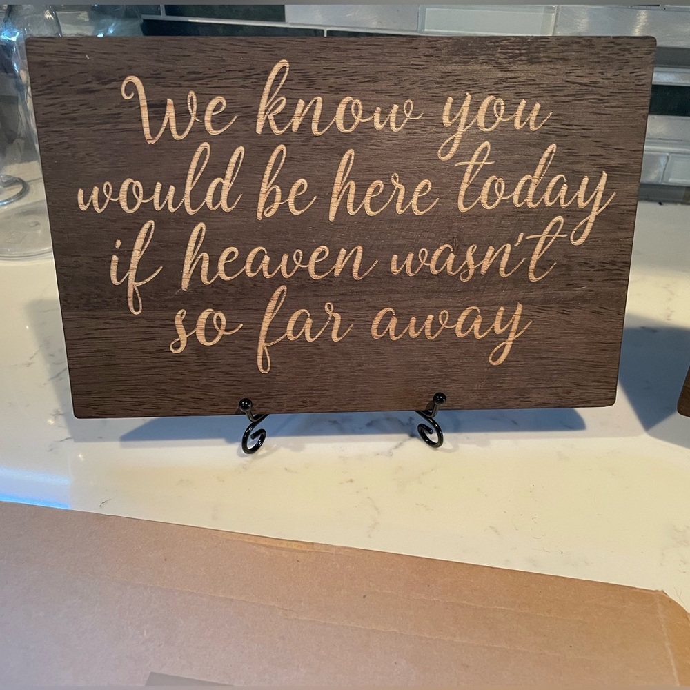 Ling’s Moment Remembrance Sign